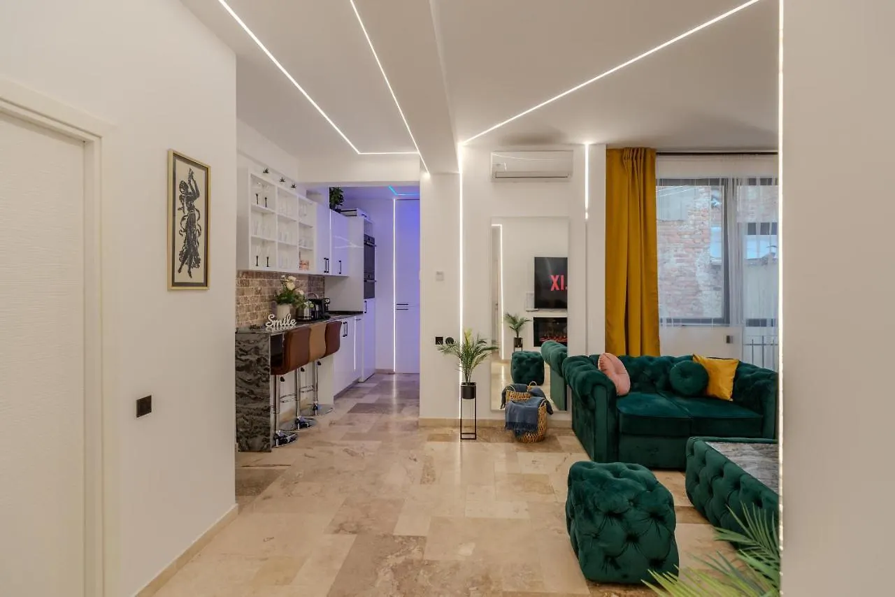 Apartamento Luxury & Comfort: Smart 2Br-Apt At Unirii Square Bucareste Roménia