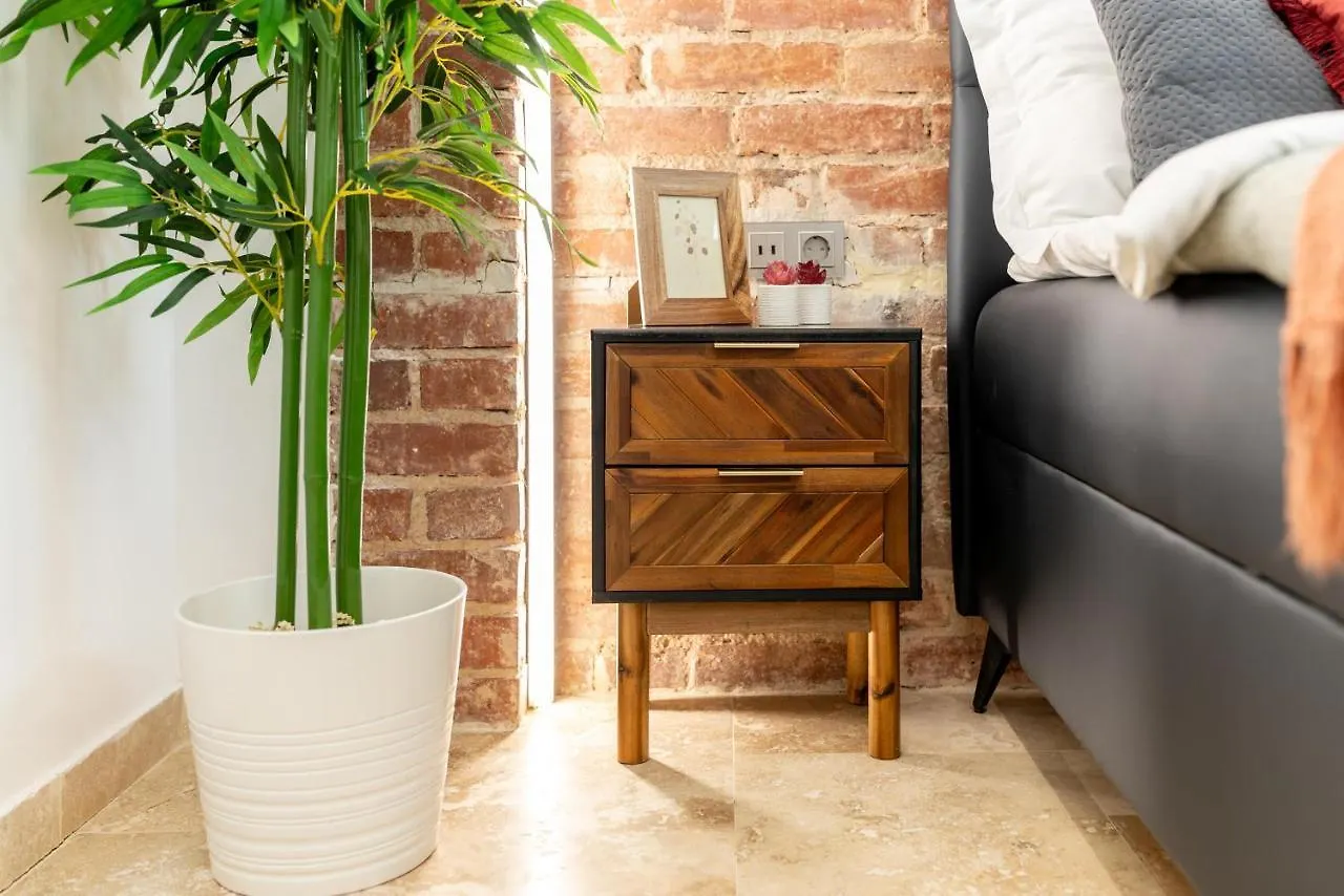 Luxury & Comfort: Smart 2Br-Apt At Unirii Square Bucareste Apartamento