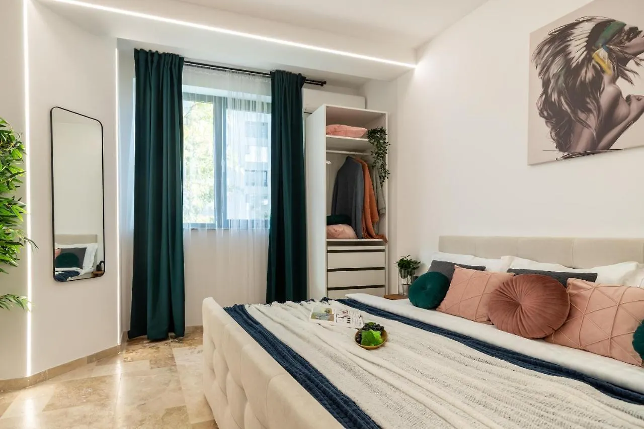 Luxury & Comfort: Smart 2Br-Apt At Unirii Square Bucareste Apartamento